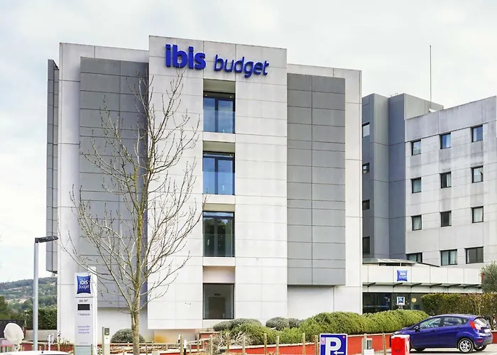 Фото Ibis Budget Girona Costa Brava